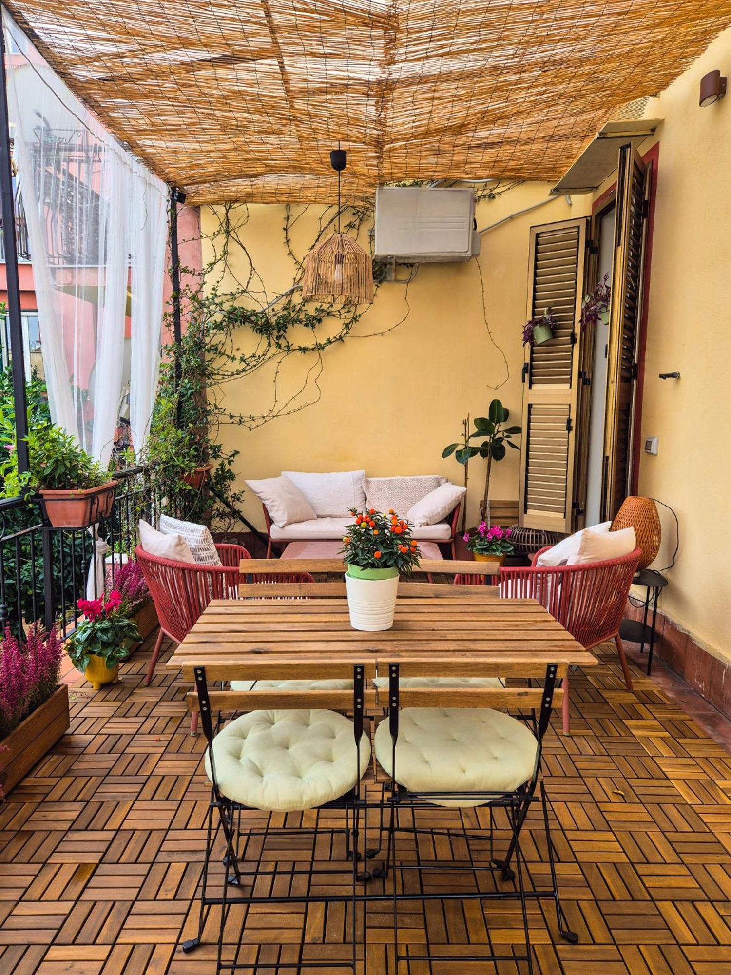 La Terrazza Al Museo Apartamento Nápoles Exterior foto
